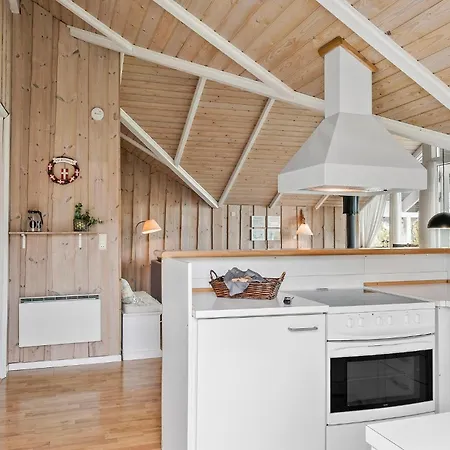 Semesterbostad Beautiful In Sydals With Kitchen Sonderby (Sonderjylland)